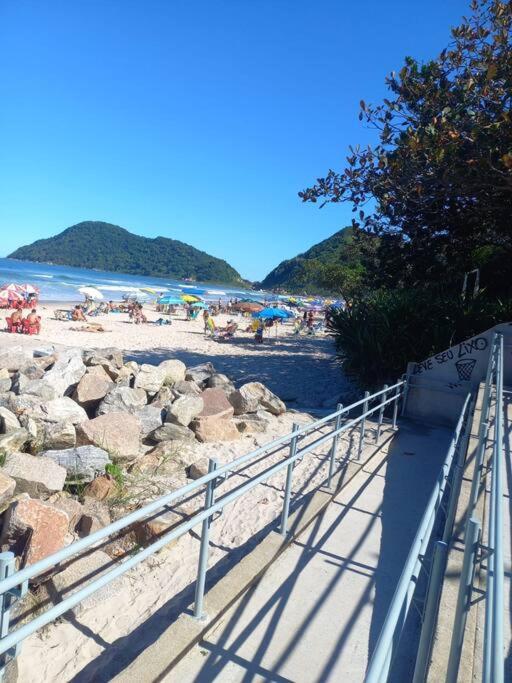Apto Praia Do Tombo Guarujá Dış mekan fotoğraf